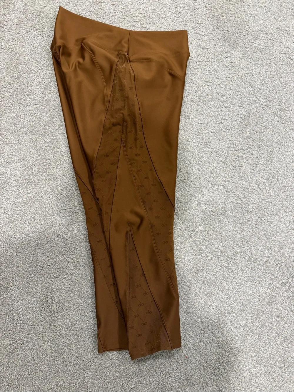 Alo Yoga Airlift Mesh High-Waist Celeste Capri Leggings Size Large
